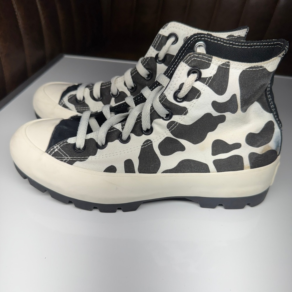 Converse All Star Chuck Taylor Lugged High Top‎ Cow Print Sneakers Womens Size 8 - Picture 4 of 16